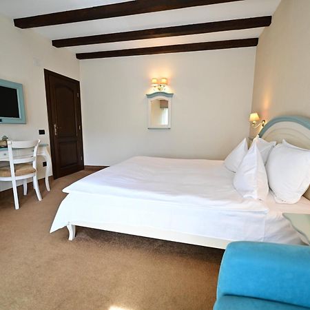Natura Family Resort Avrig Esterno foto