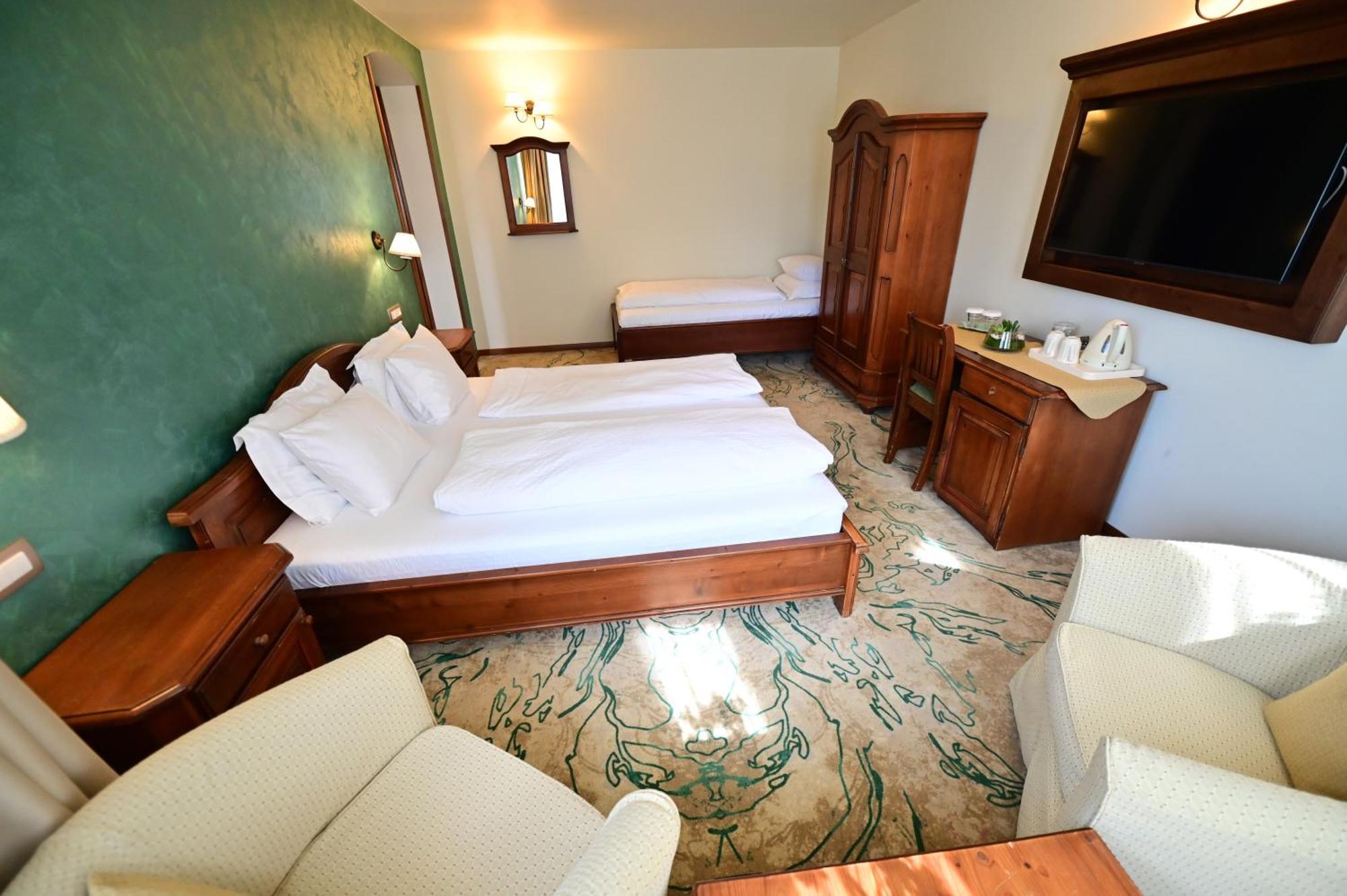 Natura Family Resort Avrig Esterno foto